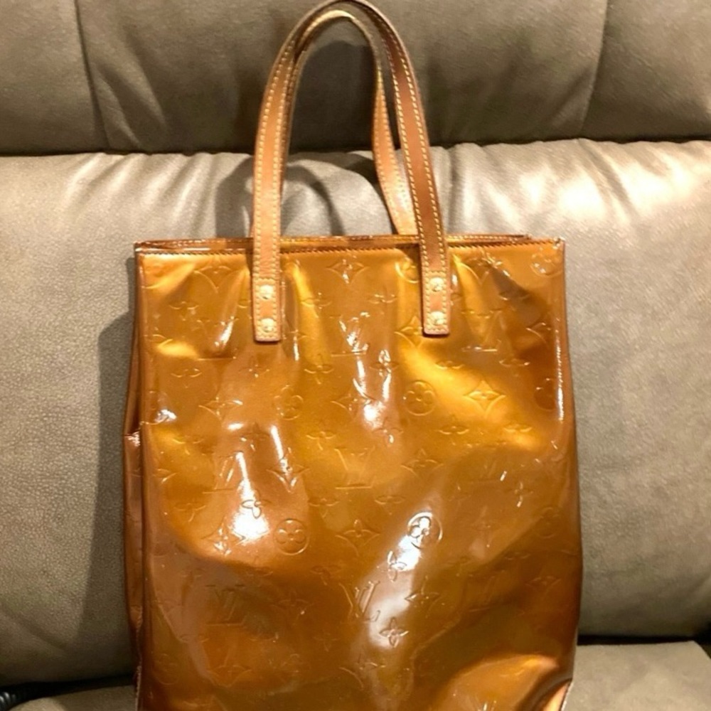 Louis Vuitton Tote Bag Authentic - Picture 2 of 11